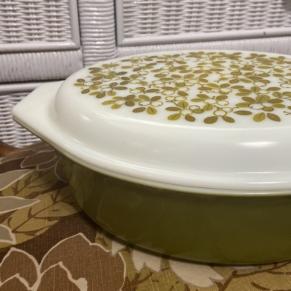 VTG Pyrex Verde Olive Green pattern 2.5 QT w/lid EUC MCM 1967 - Picture 11 of 11
